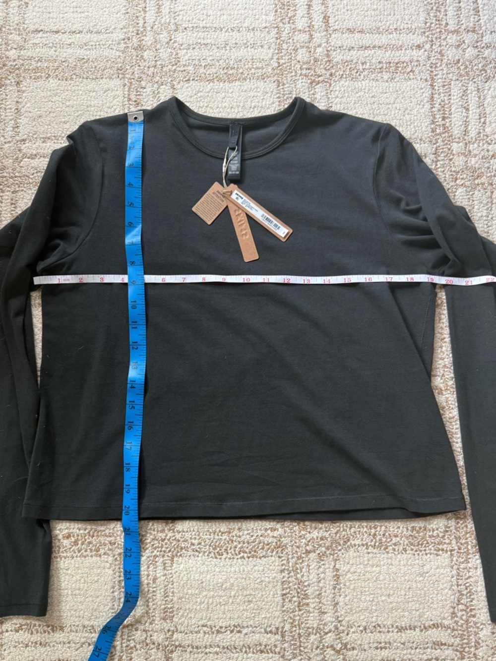 NWT SKIMS New Vintage Cropped Long Sleeve T-Shirt Top in Washed Onyx - 2X